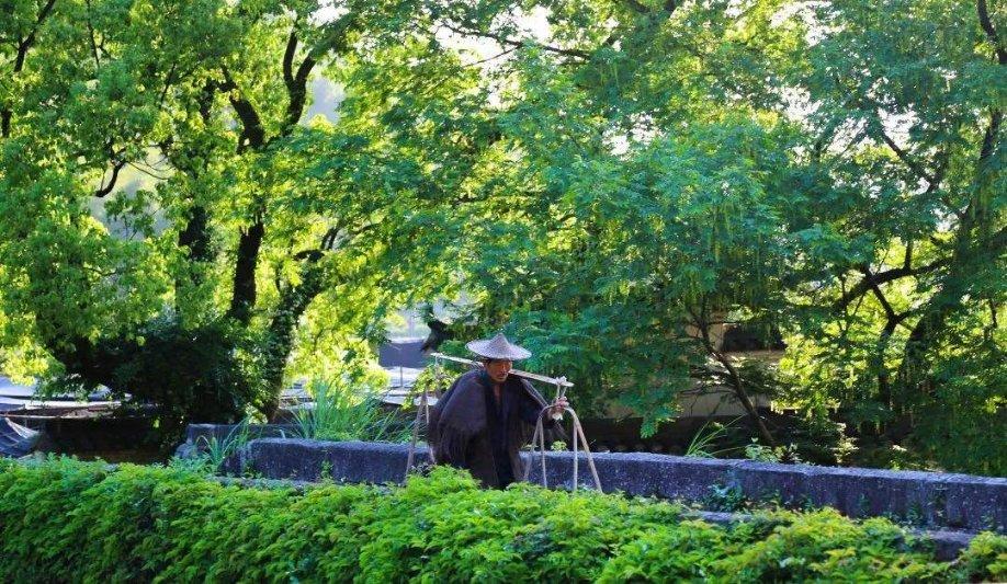 了解问题全解答平台请问你喜欢吃甜的还是咸的还是辣的粽子呢?